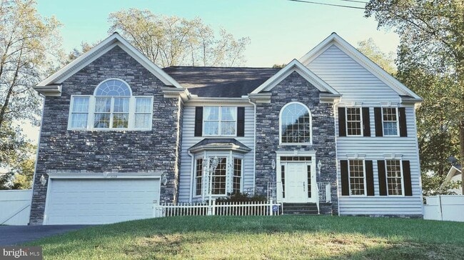 Building Photo - 1117 Aquia Dr