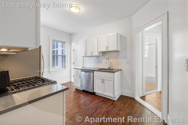 Photo - 122 Columbia St Unit #3