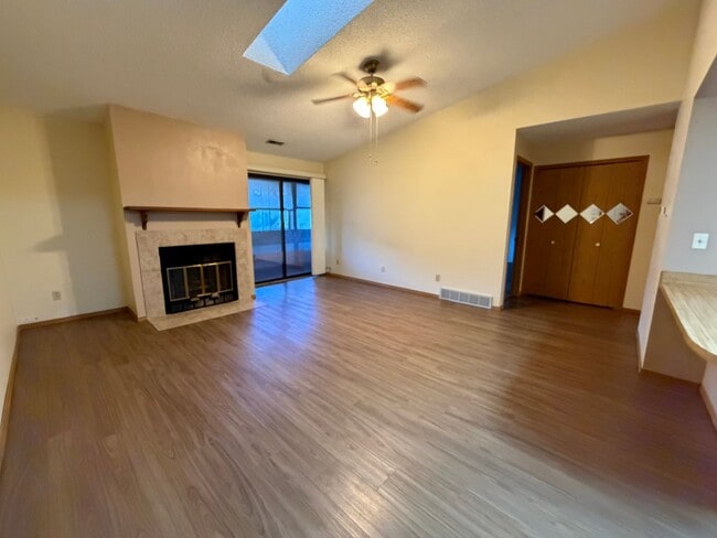 6486 McNichols Ct
