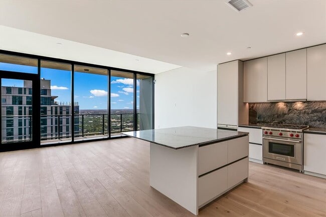 Building Photo - 610 Davis St Unit 4602 Rental