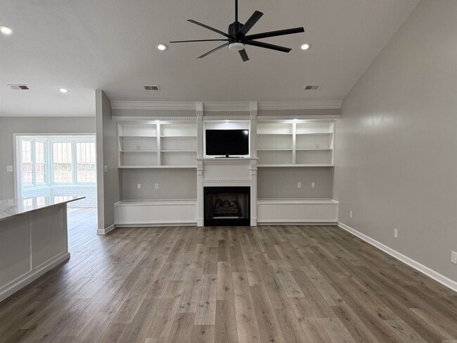 Photo - 1 Enclave Cir