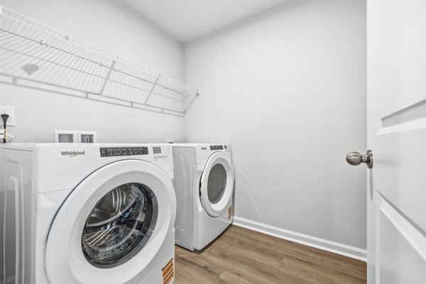 Photo - 3055 Visionary Dr