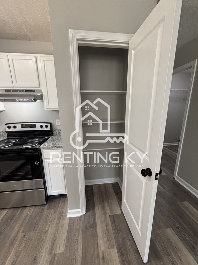 Photo - Newly Renovated 3 bed, 1 bath single-family home!