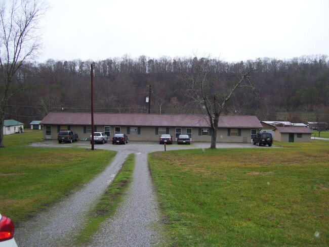 Photo - 4561 Nails Creek Rd