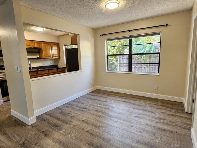 Photo - 1773 Tifton Terrace S