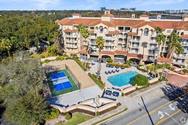 Building Photo - 1110 W Ivanhoe Blvd Unit 5 Rental