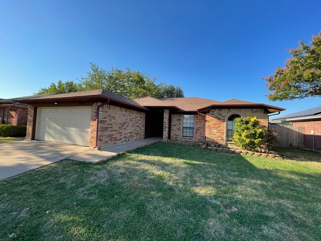Building Photo - 6349 Hunters Glen Dr Rental