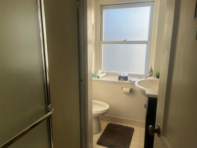 Building Photo - 1401 Beech Ave