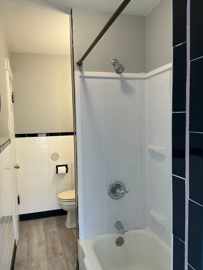 Photo - 160 S Main St Unit 2nd Floor R