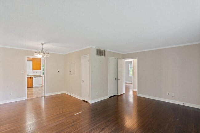 Photo - 3Bed/2Bath in the heart of Southpark!