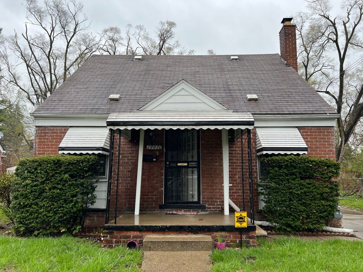 Section 8 Accepted - Beautiful Brick House... - Section 8 Accepted - Beautiful Brick House...