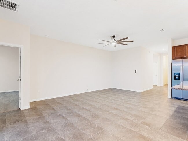 Photo - 6780 Canterbridge Dr