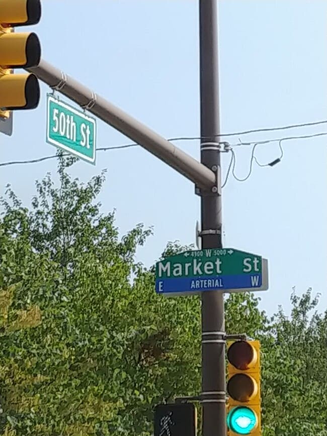 Building Photo - 28 N 50th St Unit 2nd floor