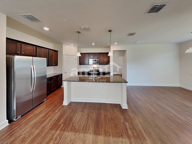 Photo - 158 Opal Way