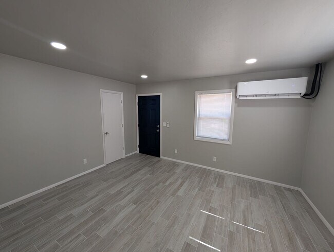 Photo - Remodeled luxury 1 bedroom, 1 bath house i...