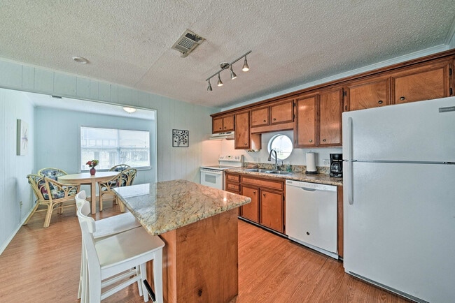 Photo - 23115 Camino St Unit SI ID1546336P