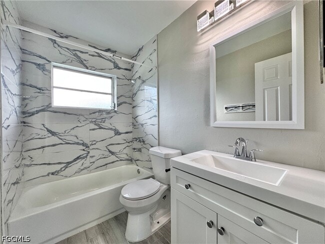Photo - 142 Harry Ave S