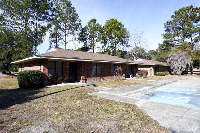 Photo - Patterson Terrace Residence