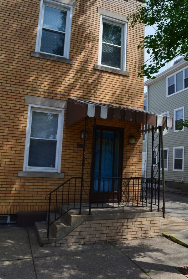 Photo - 55 S 19th St Unit Lisa's Southside Flats