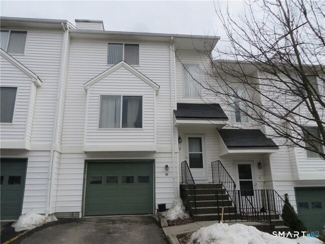 Building Photo - 68 Virginia Ave Unit 10