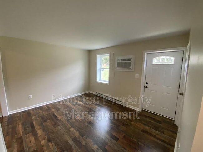 Photo - 114-116 Loch Lane Drive Apt 5 Unidad 5