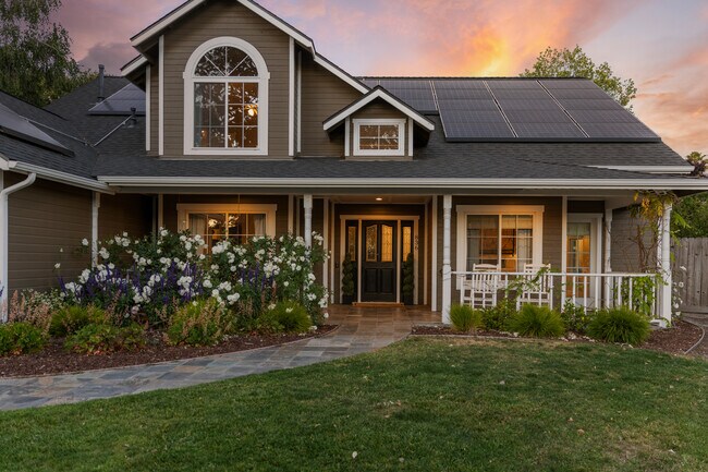 Photo - 836 Coiner Ct