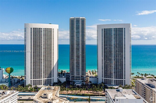 Building Photo - 1830 S Ocean Dr Unit 2608 Rental