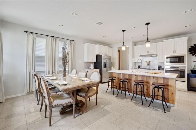 Photo - 5820 Ravenna Ln