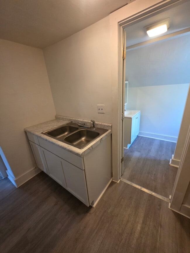 Photo - 1208 Princeton Ave Unit 2