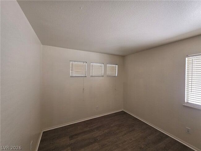 Photo - 8008 Dover Shores Ave