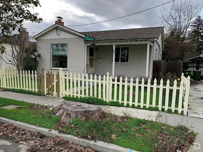 Building Photo - West San Jose Home