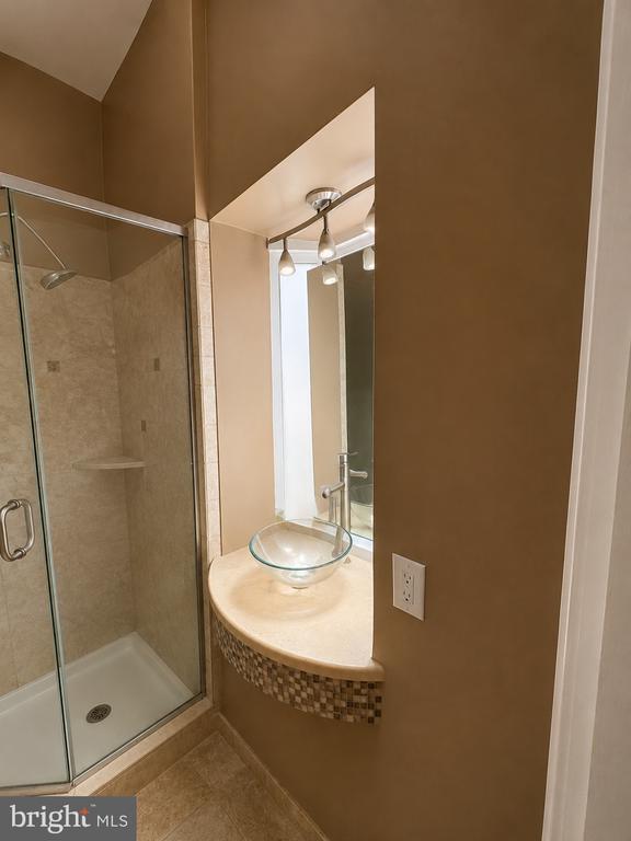 Photo - 1713 Green St Unit 1
