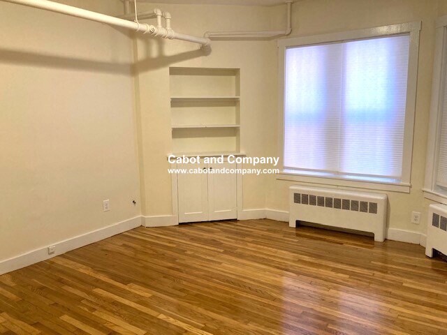 Photo - 295 Newbury St Unit 2