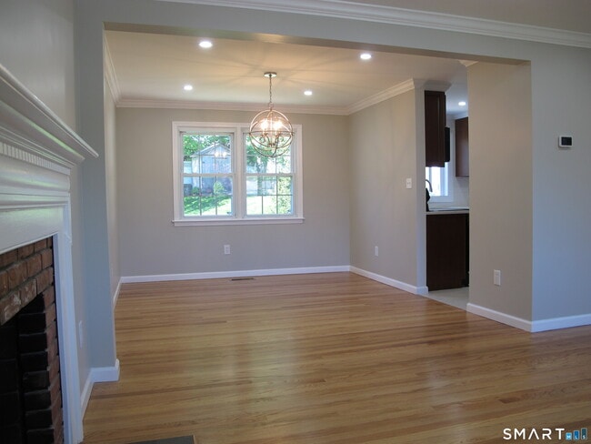 Photo - 22 Hastings Ln