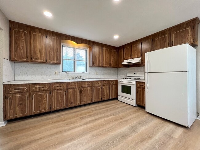 Photo - 115 Colburn St Unit 1