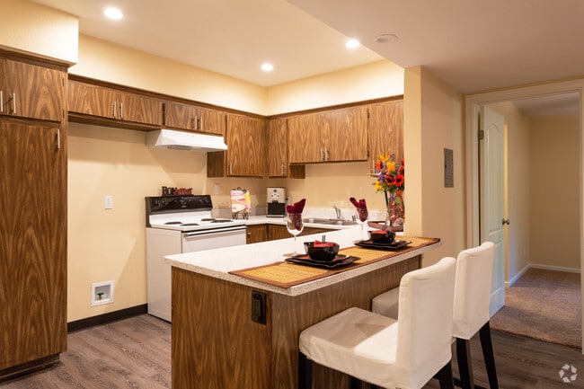 Plan B - Kitchen/Dining Area