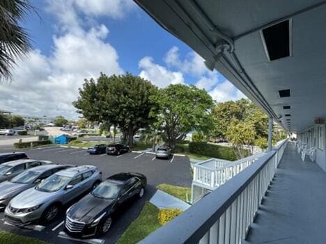 Photo - 751 Pine Dr Unidad 104