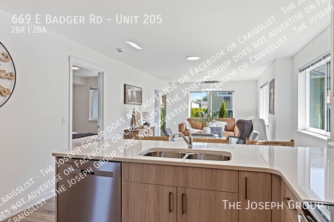 Photo - 669 E Badger Rd Unit 205