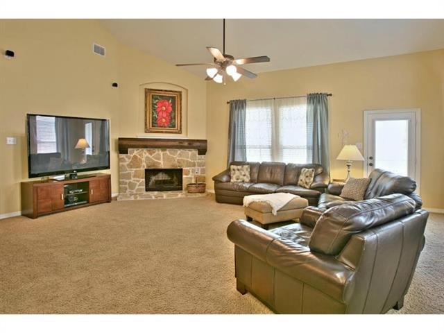Photo - 401 Bluefinch Dr