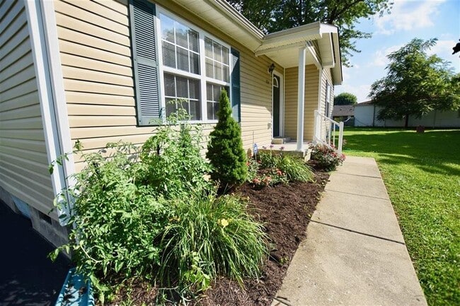 Photo - Beautiful 3 Bed, 2 Bath Home, Convenient Location, Close to Fort Knox