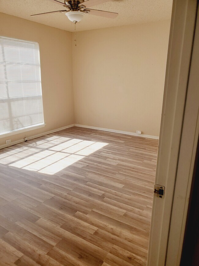 Photo - MacArthur Townhomes #601 Unit 601