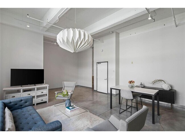 Photo - 700 N Washington Ave Unidad 511