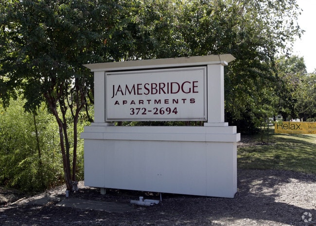 Jamesbridge Apartments