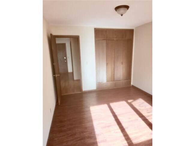 Photo - 6060 52nd St N