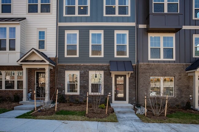 Photo - 236 Chianti Ter SE