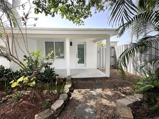 Photo - 2201 NE 9th Ave Unit 3