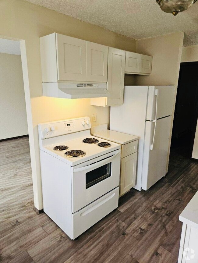 Building Photo - 1640 Galtier St Rental