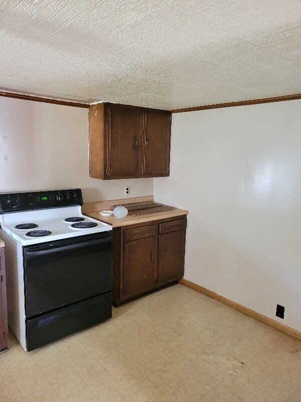 Photo - 912 Hancock Ave Unit B