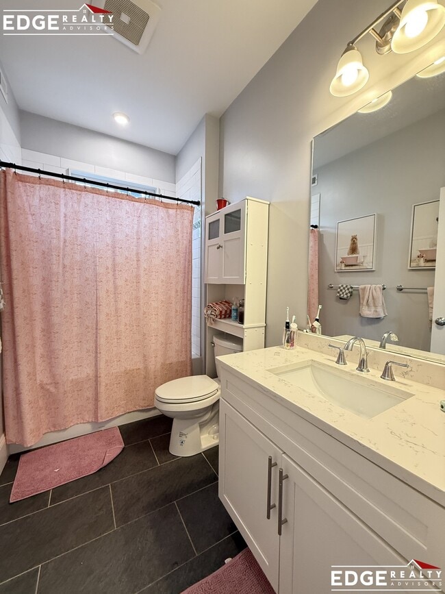 Photo - 134 Franklin St Unit 2