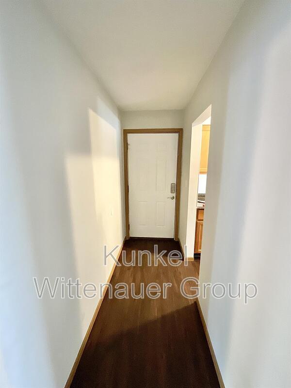 Photo - 1811 Jamestown Rd